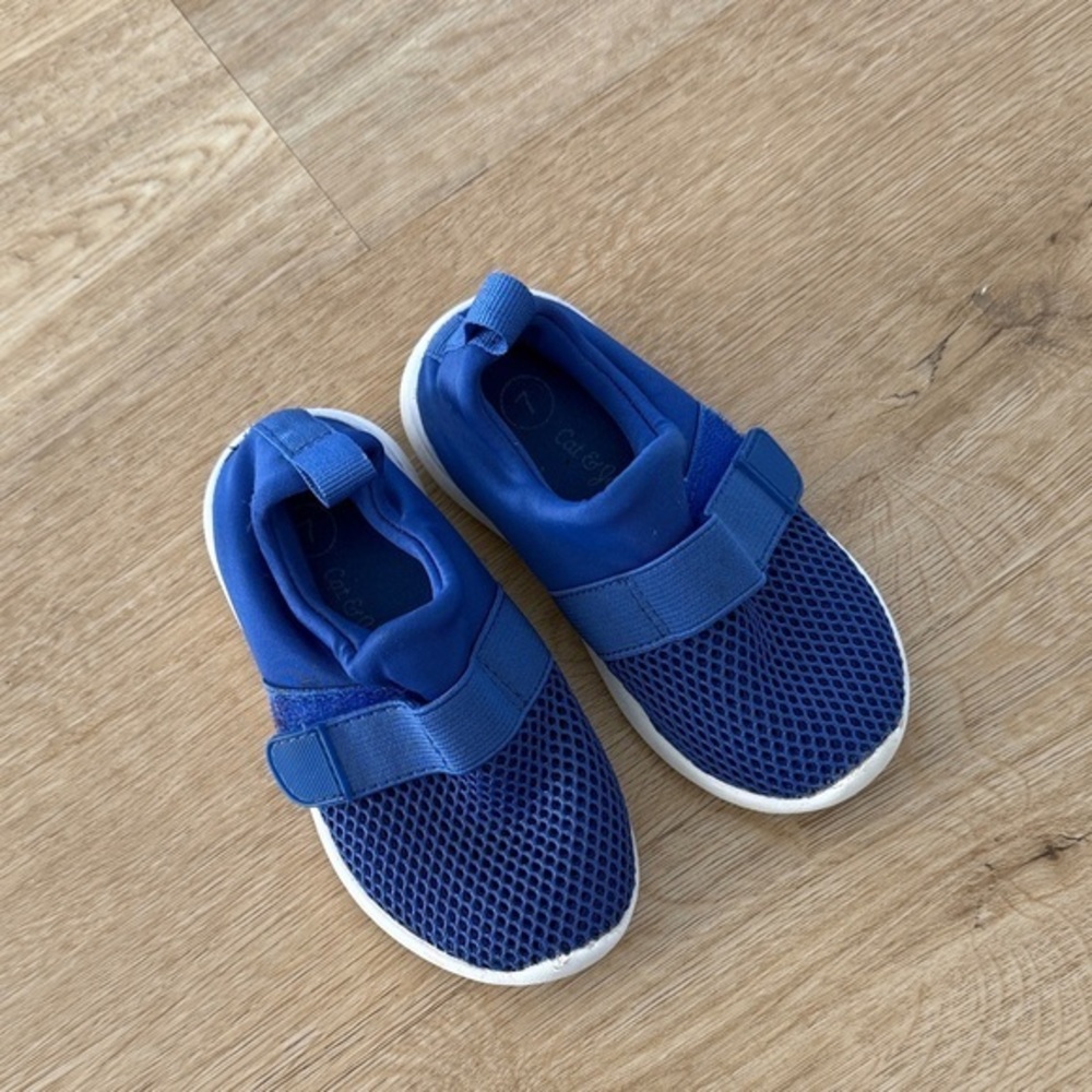 Cat & Jack Shoes